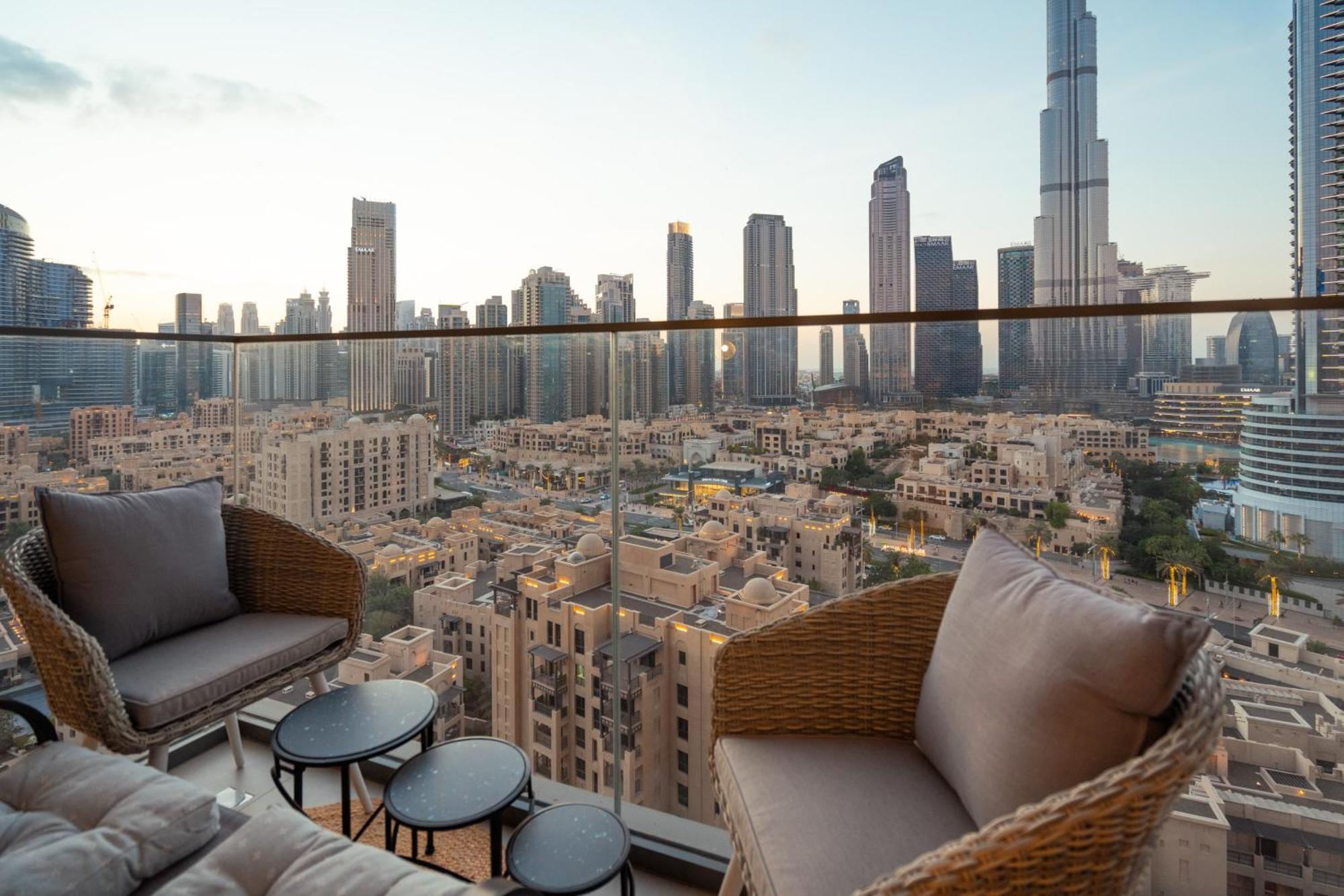 Prime Retreats @ Burj Royale By Emaar Appartement Dubai Buitenkant foto