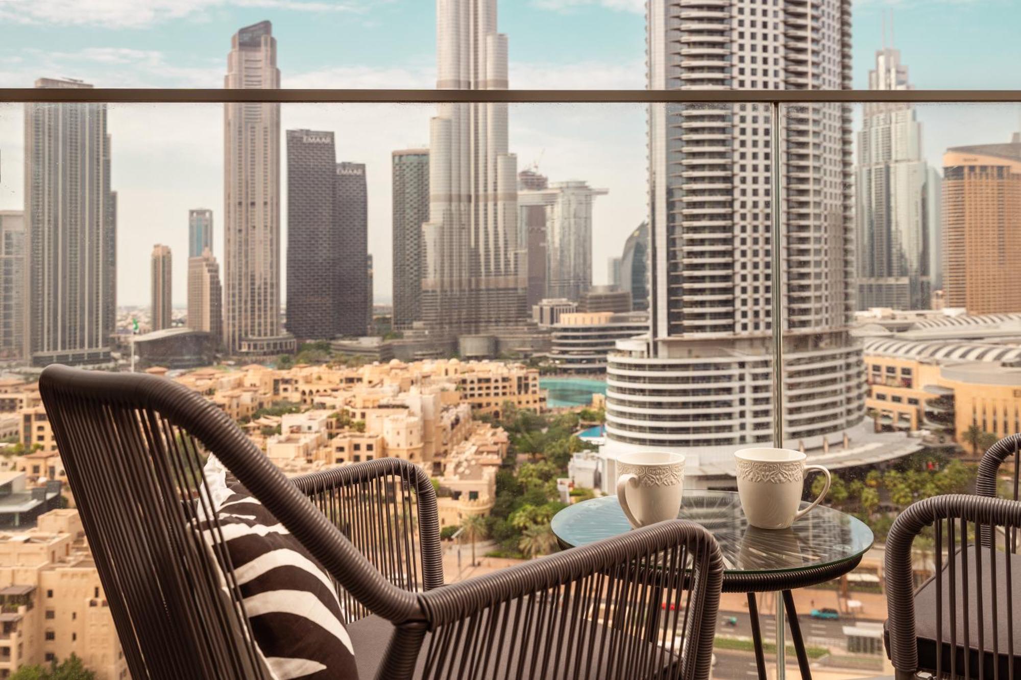 Prime Retreats @ Burj Royale By Emaar Appartement Dubai Buitenkant foto