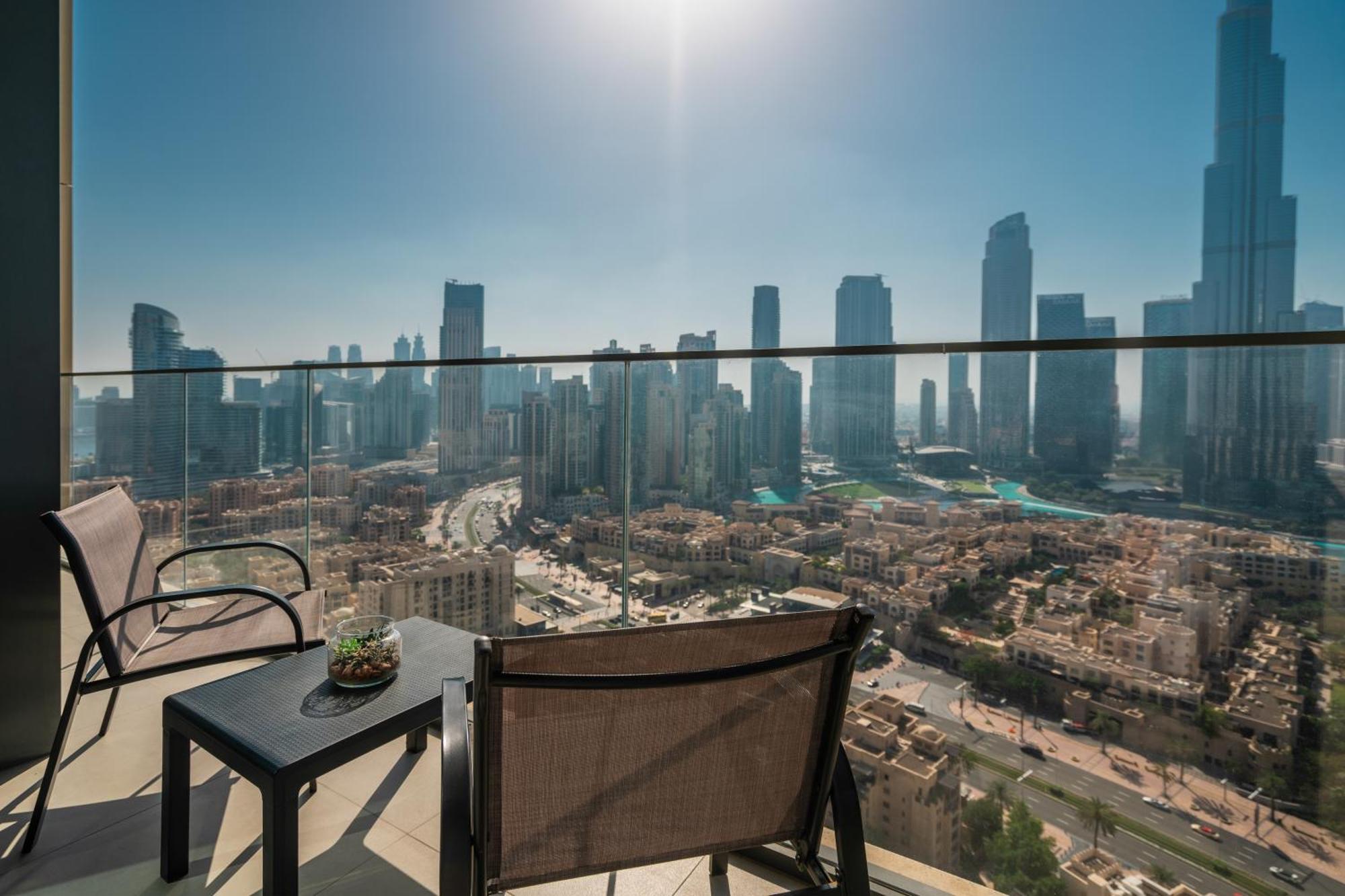 Prime Retreats @ Burj Royale By Emaar Appartement Dubai Buitenkant foto