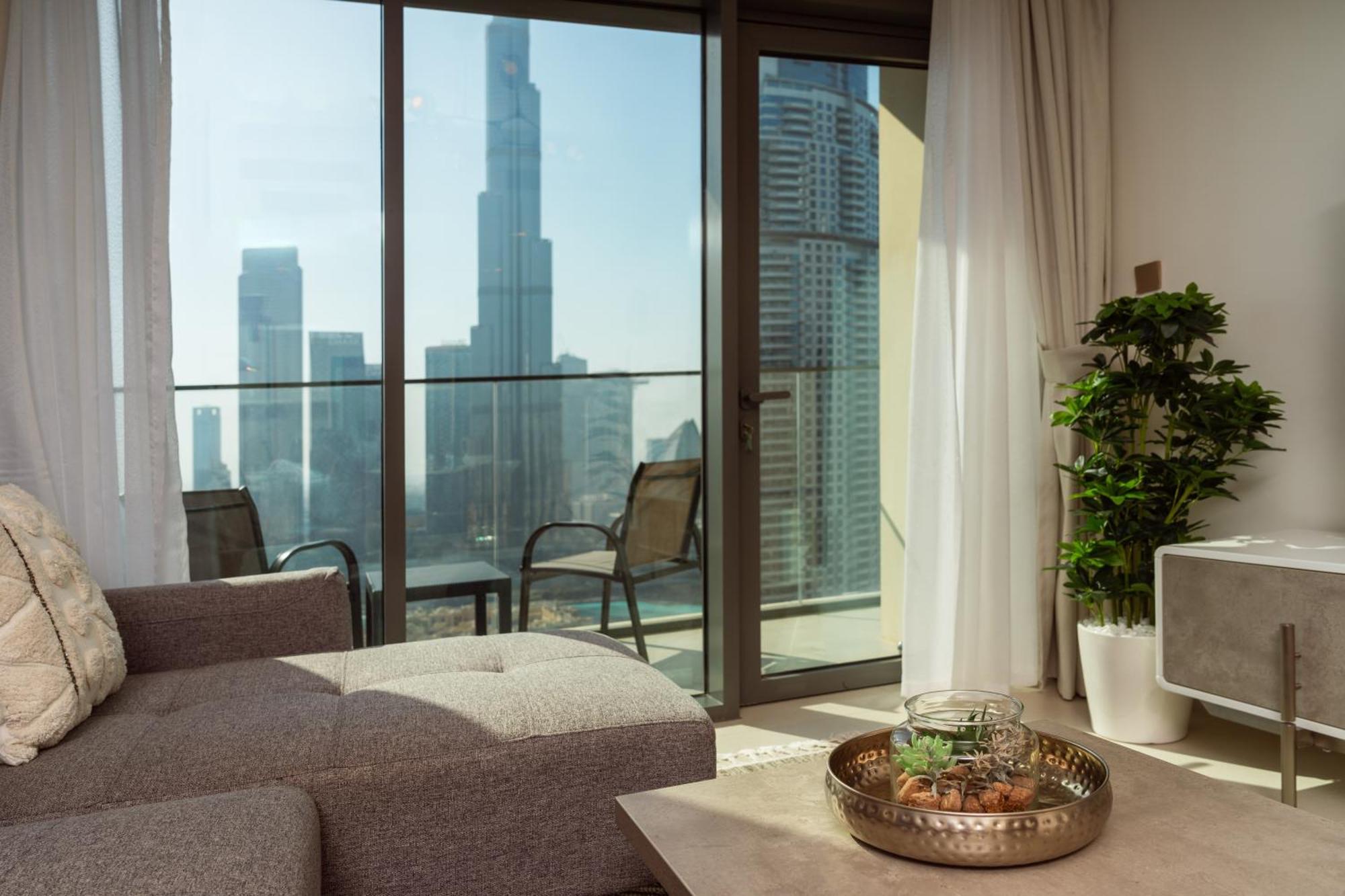 Prime Retreats @ Burj Royale By Emaar Appartement Dubai Buitenkant foto
